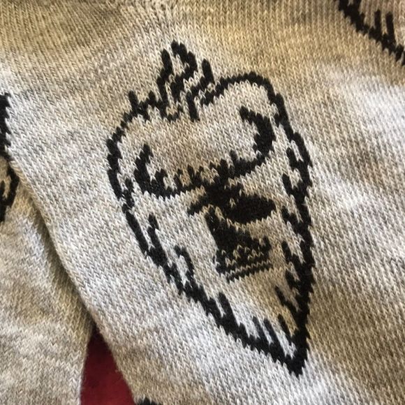 GAME OF THRONES SOCKS and SHIRT!!!! - Picture 4 of 8